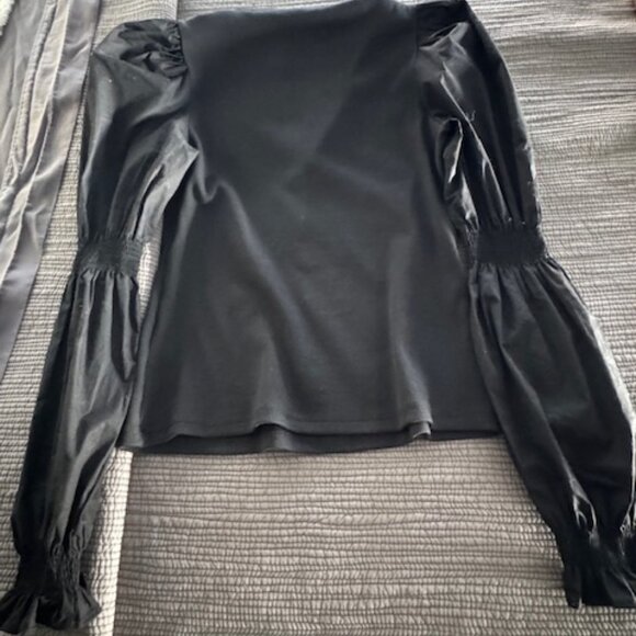 Veronica Beard black long-sleeve top — Size M, NEW / Excellent Condition - Picture 4 of 4
